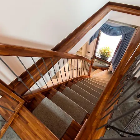 Vivere Una Favola Apartment